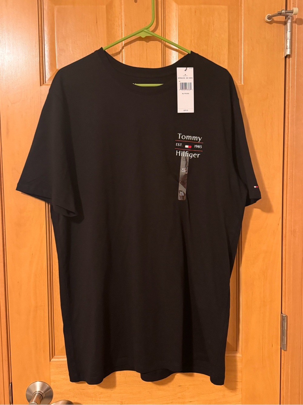 Tommy Hilfiger Black Short‑Sleeve Crew Neck T‑Shirt with Small Logo